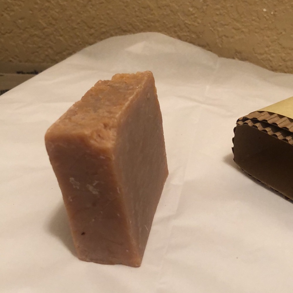 New unused Antique Sandalwood Handmade Soap. The bar is approximately 5 ounces. - Picture 7 of 16